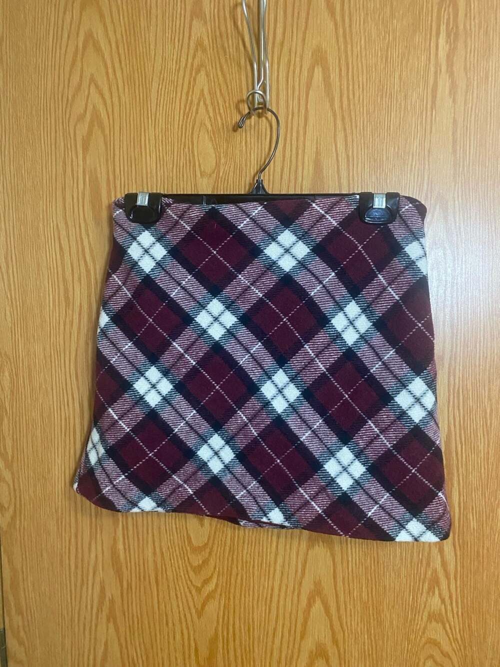 Forever 21 Burgundy Plaid Mini Skirt Size M Y2K